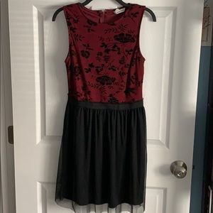 Cute Red and Black Casual Dress